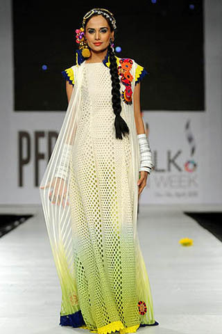 Mehreen at PFDC Sunsilk Fashion Week 2012 Day 3