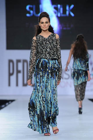 Mehreen Syed at PFDC Sunsilk Fashion Week 2012 Day 4