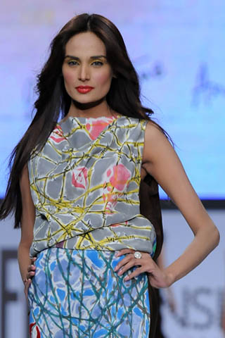 Top Model Mehreen at PFDC Sunsilk Fashion Week 2012