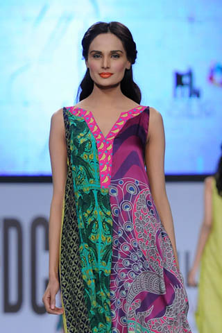 Mehreen Syed at PFDC Sunsilk Fashion Week 2012