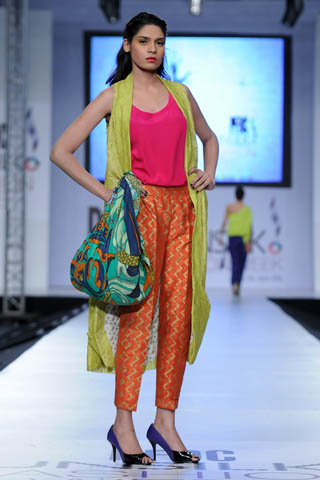 Sania Maskatiya at PFDC Sunsilk Fashion Week 2012 Day 4