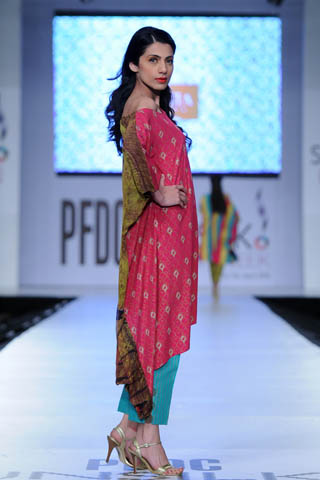 Sania Maskatiya at PFDC Sunsilk Fashion Week 2012 Day 4