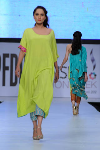 Sania Maskatiya at PFDC Sunsilk Fashion Week 2012 Day 4