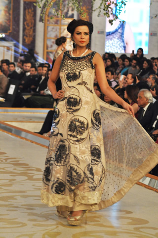 Bridal Latest PBCW Erum Khan Collection