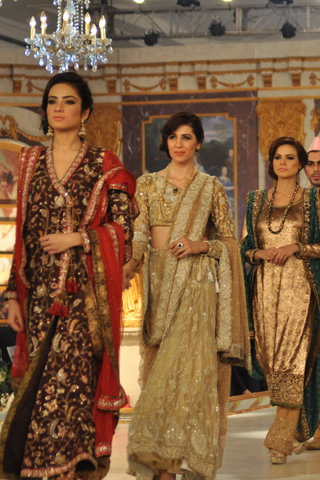 Nida Azwer PBCW Collection