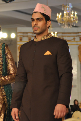 Nida Azwer 2013 PBCW Collection