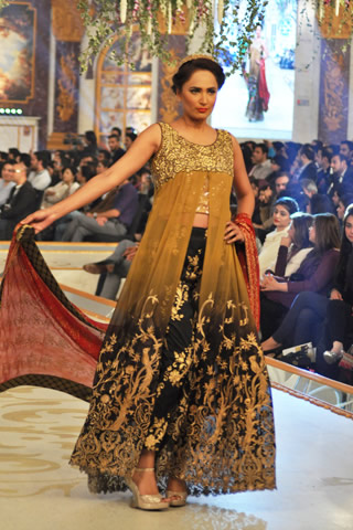Saira Rizwan PBCW Collection